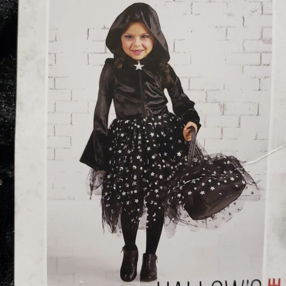 Hallow's Eve NWT Glitter Stars and Moon Witch Costume with Matching Bag, Girls 4